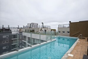 Piscina externa, piscina aquecida