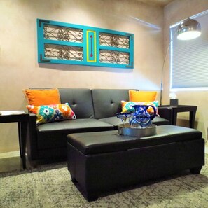 Fernseher, DVD-Player, Stereoanlage