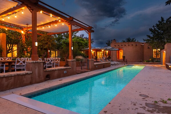 Outdoor pool, a heated pool