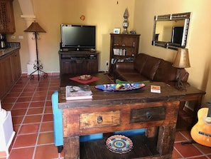 TV, DVD player