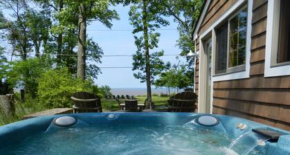 Waterfront Cabin With Spectacular Sunsets Overlooking The Chesapeake Bay