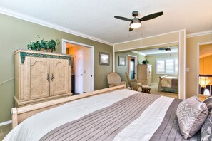 5 bedrooms, iron/ironing board, free WiFi, bed sheets