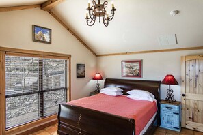2 chambres, fer et planche à repasser, lit parapluie, Wi-Fi gratuit
