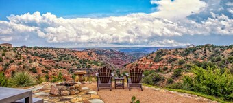 Doves Rest Cabins - Fortress, on the West Rim