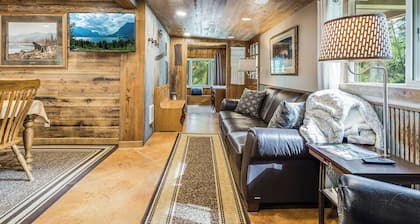 Abbott Valley Homestead - 10 Minutes to Glacier Park