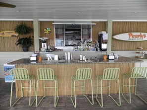 Bar (in der Unterkunft)