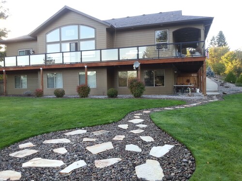 Bird Lover’s Paradise 