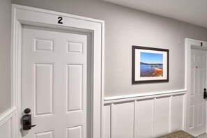 Interior - Modern Studio in  Downtown Newberg - Suite #2 (Newberg)