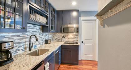 Modern Studio in Downtown Newberg - Suite #2