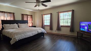 3 chambres, fer et planche Ă repasser, Wi-Fi gratuit, draps fournis