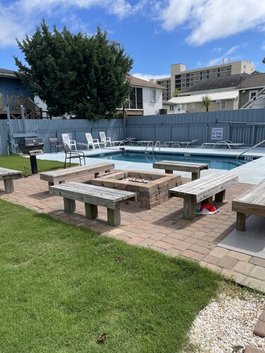 Best Location Fully booked May 21 through June 30 Some 3 day windows July & Aug