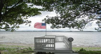 Lakefront vacation rental-Welcome leaf peepers!