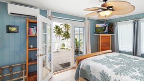 2 bedrooms, iron/ironing board, bed sheets - Stunning, majestic, oceanfront location, with stunning view and air conditioning (Hilo)