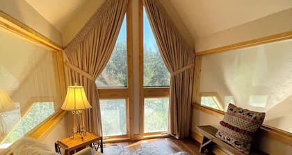 Impresionante condominio con vistas espectaculares! ¡Quédese 4 noches y pague 3!