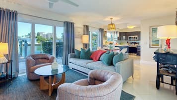 Smart-TV, DVD-Player