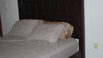 4 soveværelser, strygejern/strygebræt, weekendseng, gratis Wi-Fi