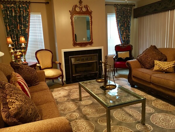 TV connectée, cheminée