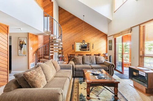 Aspen Creek # 219 zu Little Eagle, Radwege, sonnigen Pool und Grillplatz zu Fuß!