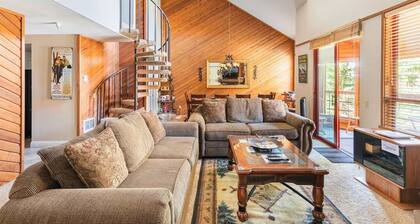 Aspen Creek # 219 zu Little Eagle, Radwege, sonnigen Pool und Grillplatz zu Fuß!