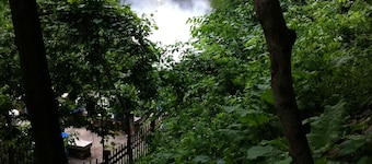 Huge Beautiful 2-Story Apartment in a Great Neighborhood.