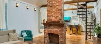 St Elmo's Blue Bungalow: Near Downtown Home Back Deck Playground Park Walk