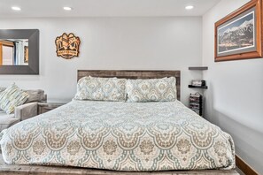 1 chambre, fer et planche à repasser, accès au Wi-Fi (inclus)