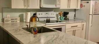 Mermaid Cove River Retreat