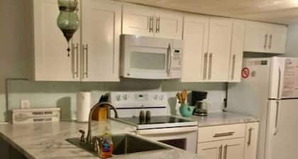 Mermaid Cove River Retreat