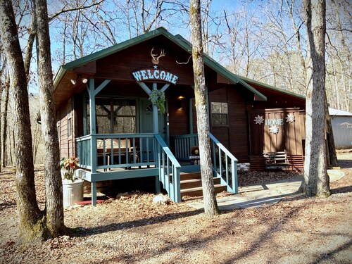 Wildwood Perfect Honeymoon Hideway 7acres Hot Tub, WiFi Pet Welcome