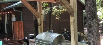 Wildwood Perfect Honeymoon Hideway 7acres Hot Tub, WiFi Pet Welcome