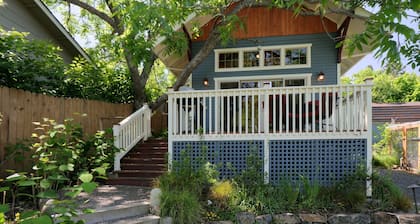 Ashland Cottage, kävele kaupunkiin