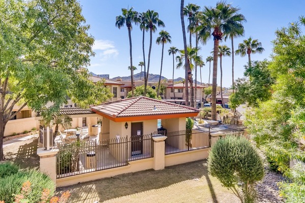 This is a great view facing south over the pool with great mountain views