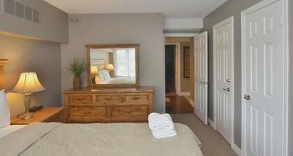Pet friendly, ground floor condo, steps to the Village