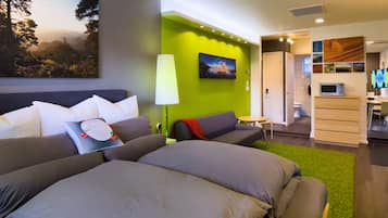 1 bedroom, desk, iron/ironing board, free WiFi