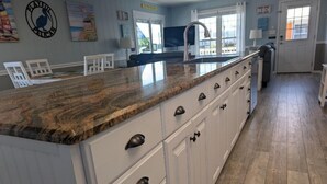 Unclassified image, 2 of 50, button - Playful Pelican - 2 Bedrooms, 2 Bathrooms - Impressive Updates - Pet Friendly (Gulf Shores)
