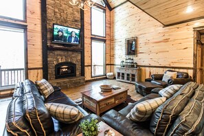 Smart TV, lareira, videogames, DVD player