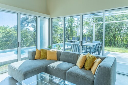 Modern Villa Overlooking Samara Bay