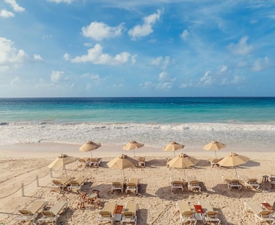 Pene's Place 2Brm Condo. 2 Min Walk To The Beach