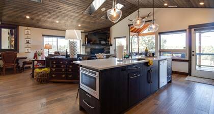 20 acres private ranch with Mountain View’s