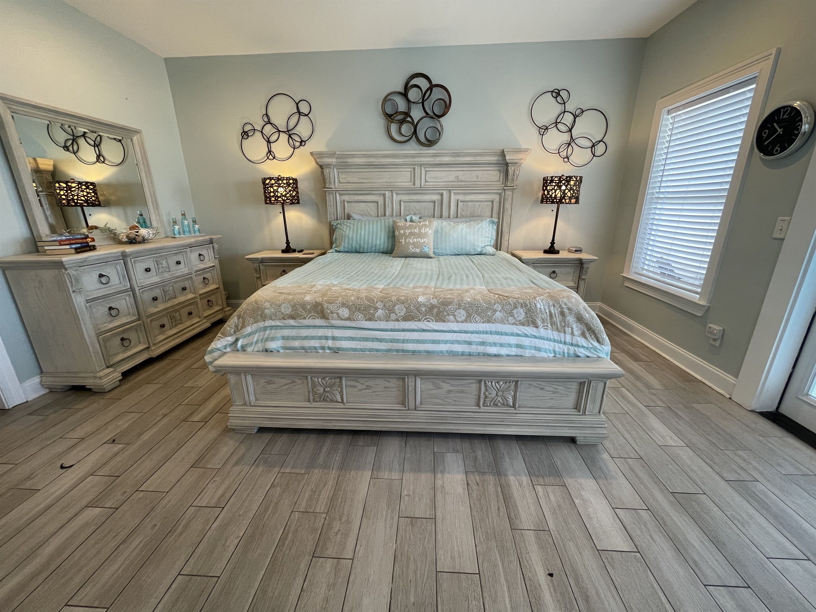 3 soverom, strykejern/-brett, reiseseng for barn og wi-fi