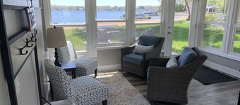 Lakefront Family Friendly Home with Large Sandy Beach and Beautiful Views