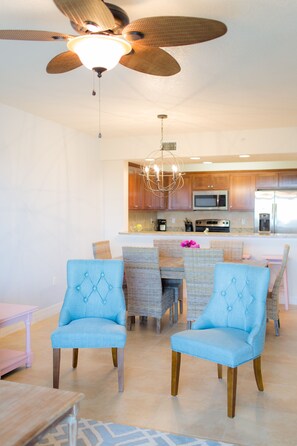 TV, DVD player, ping pong - Stunning Oceanview 3/2 Condo in a Resort Style Complex/Sleeps 8 People (New Smyrna Beach)