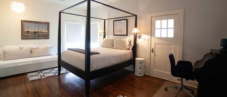 2 chambres, bureau, fer et planche à repasser, Wi-Fi gratuit