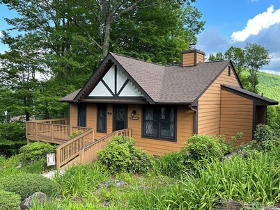 Mountain Elegance, Peace and Serenity.... Burnsville area