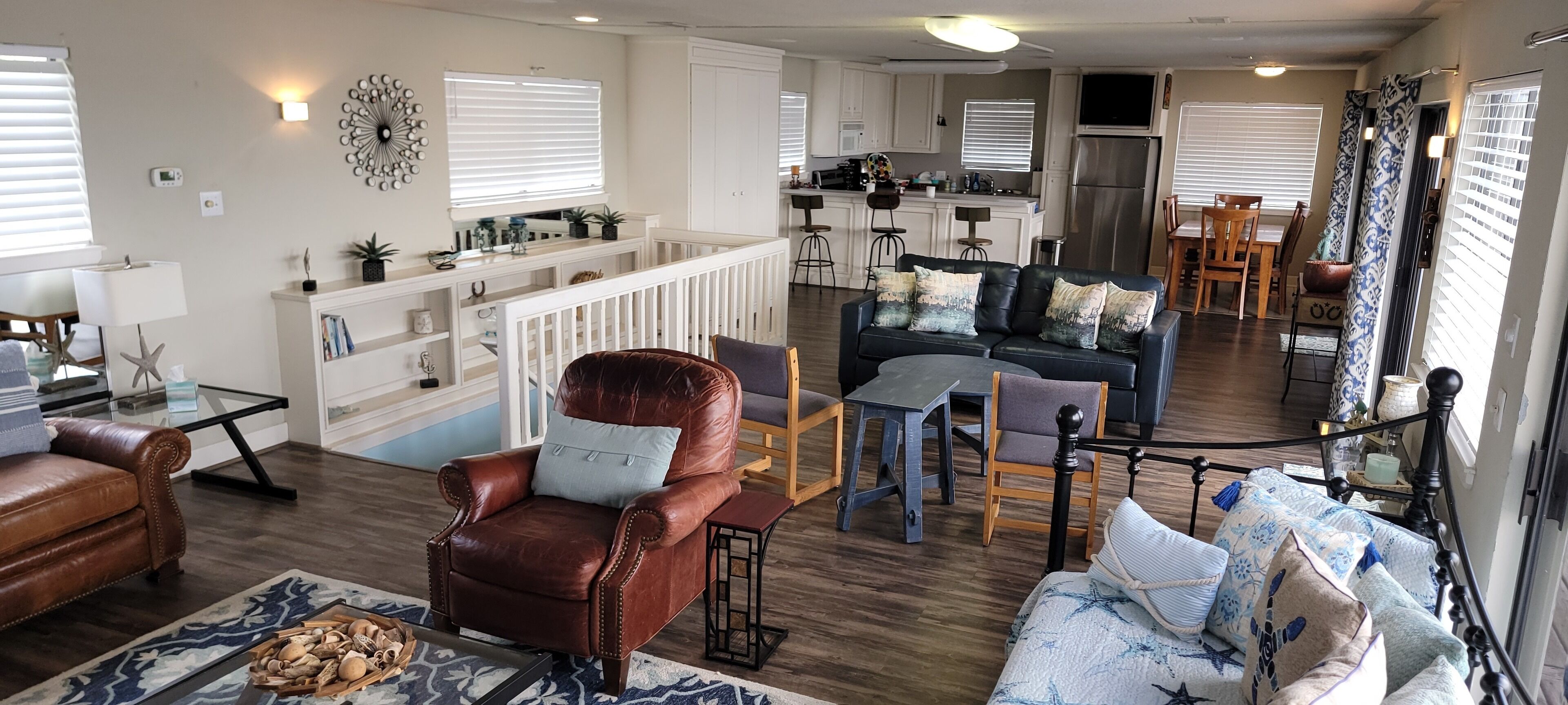 Smart TV, fireplace, DVD player, books