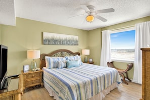 2 bedrooms, iron/ironing board, Internet, bed sheets