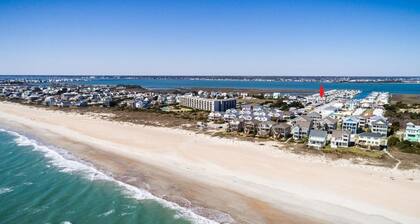 Stunning 3-Story Cottage Ocean & Sound Views with Beach Access