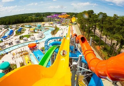  SEMI-OCEANFRNT SEA VIEW/ POOL/ HOT TUB/ BEDS MADE/2 MIN WALK TO BCH ACCESS