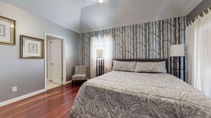 4 chambres, fer et planche à repasser, Wi-Fi gratuit, draps fournis