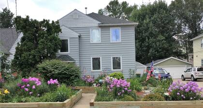 2 bedroom, 1 bath apartment . Walk to Mayo, trails, parks, shopping, restaurants